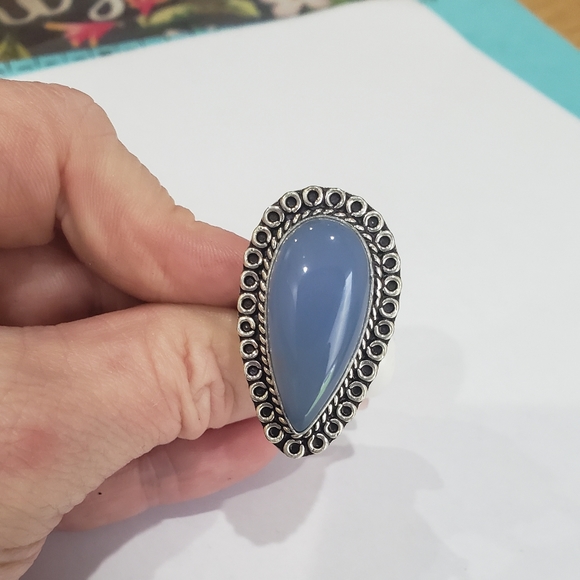 Chalcedony 925 Silver Vintage Style Ring - Picture 4 of 13